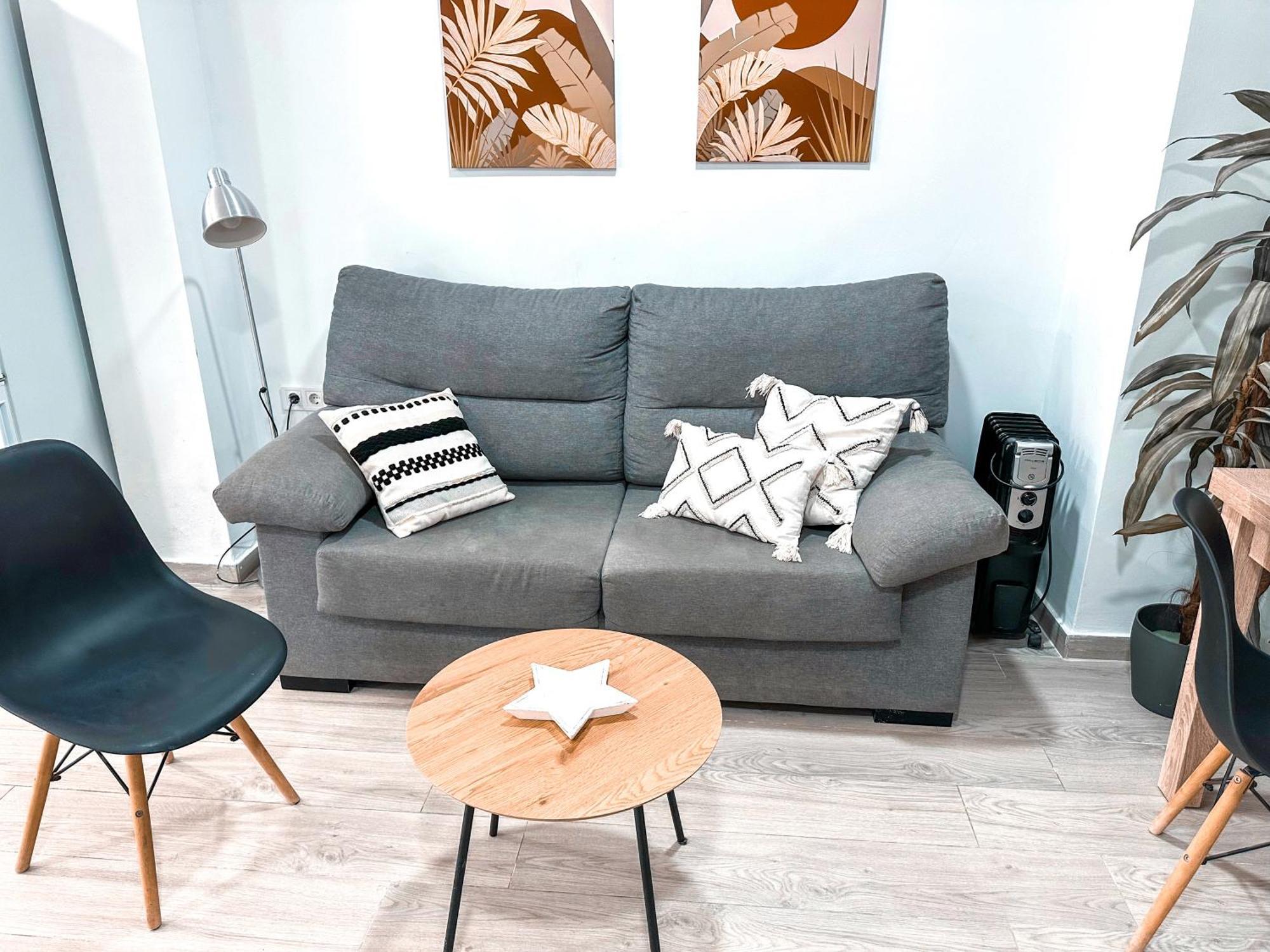 A&M Apartamento En Nervion Севілья Екстер'єр фото