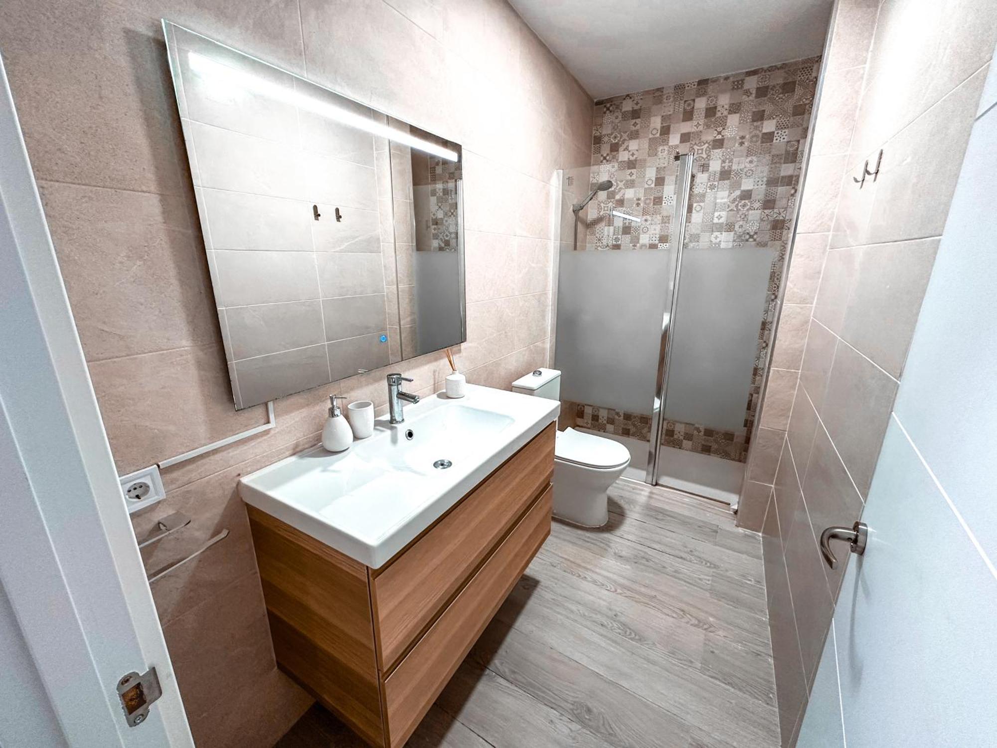 A&M Apartamento En Nervion Севілья Екстер'єр фото