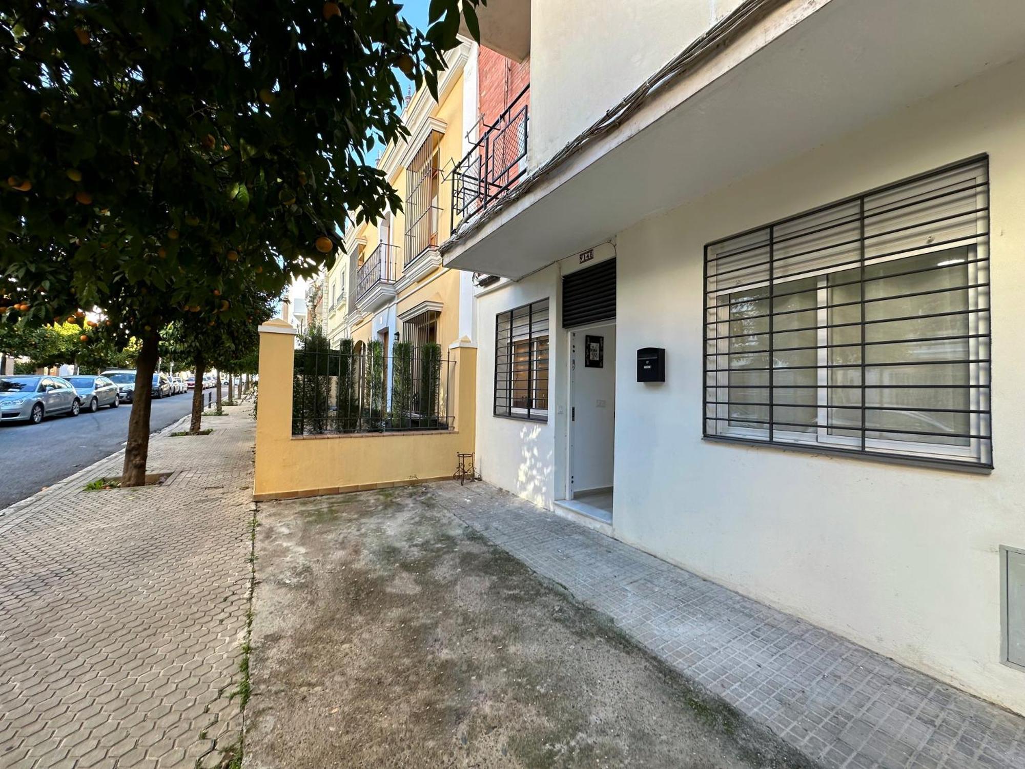 A&M Apartamento En Nervion Севілья Екстер'єр фото
